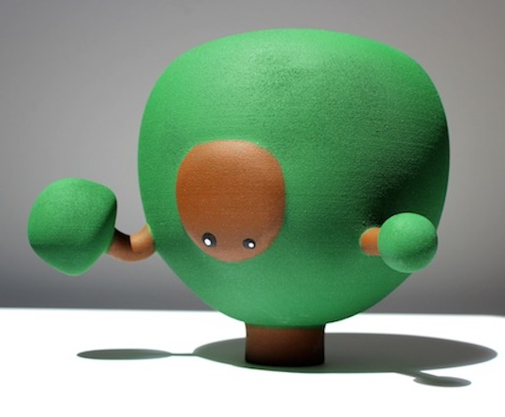 Tree (Nylon, Air painting with acrylics)