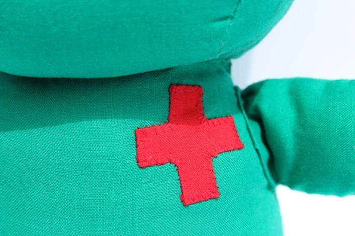 Surgeon (Nylon, Air painting with acrylics)